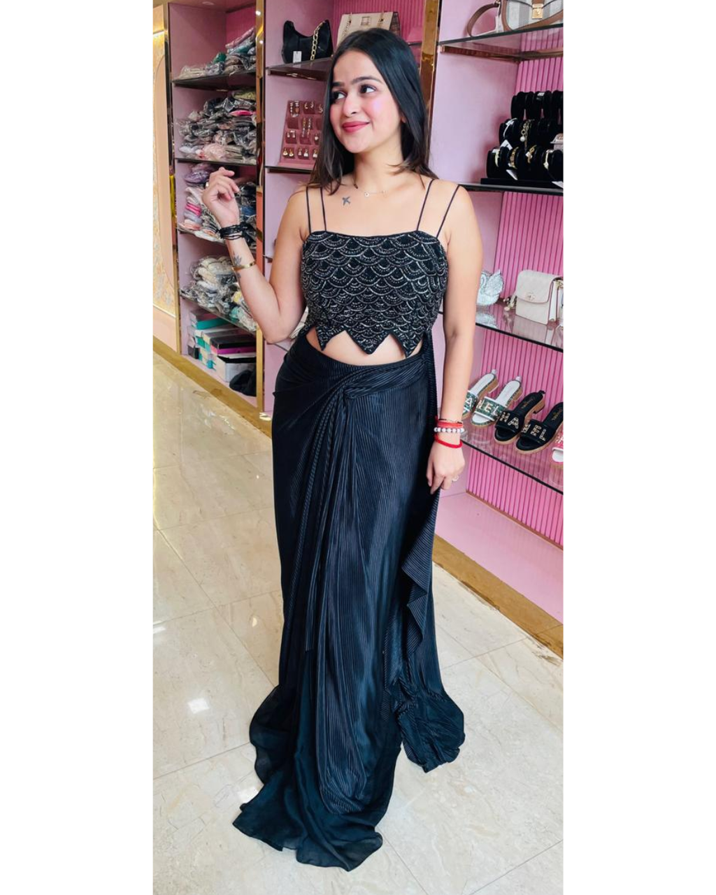 DIANA-BLACK INDOWESTERN