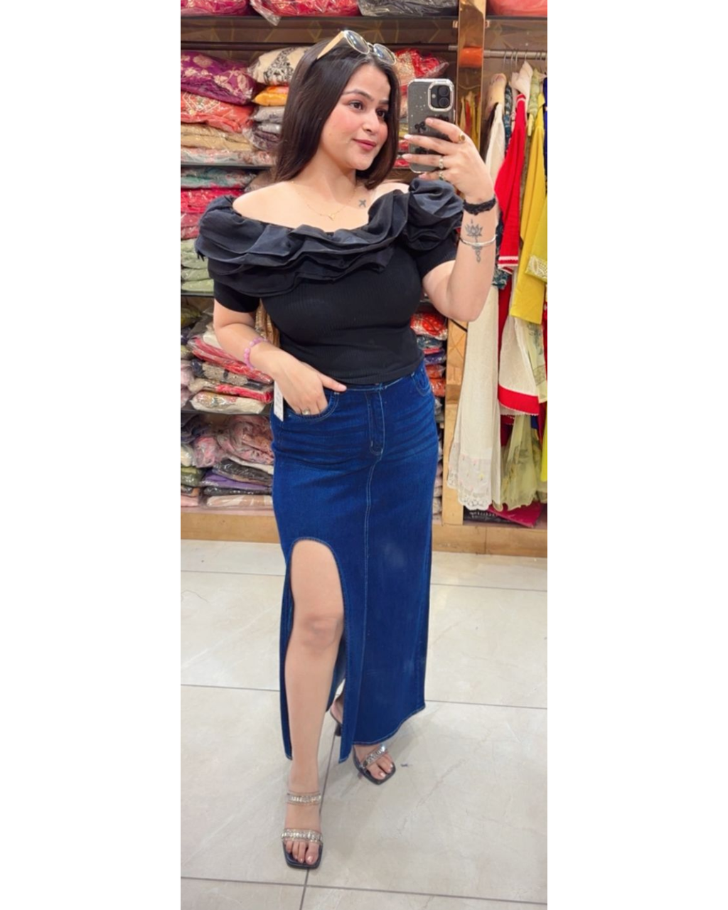 RORO-RUFFLE TOP