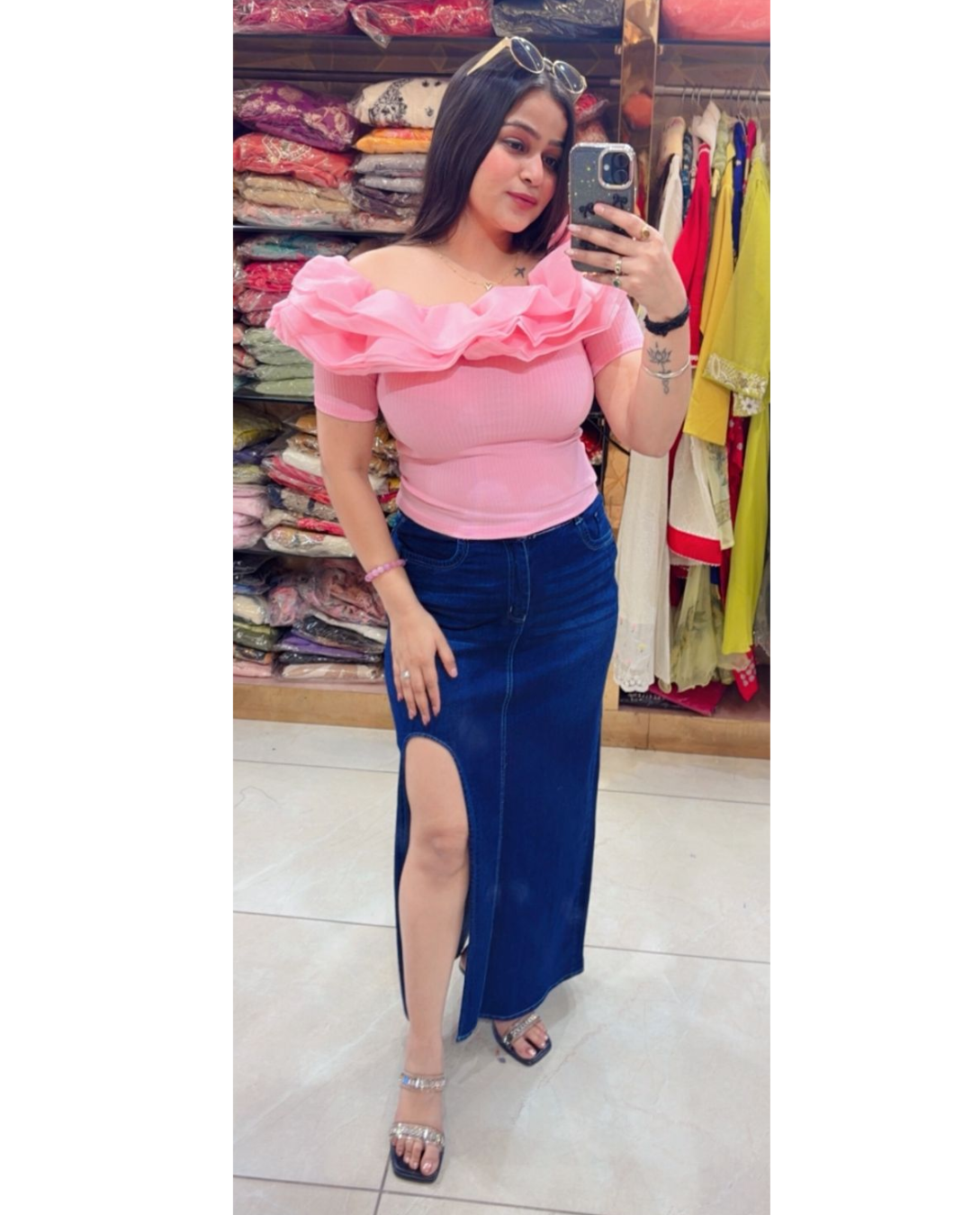 RORO-RUFFLE TOP