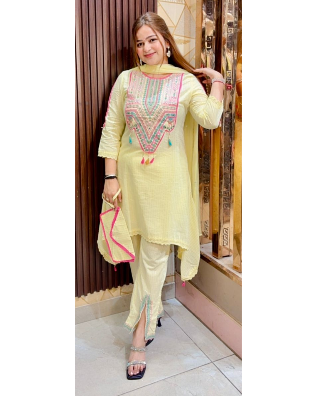 TISHA-SUIT WITH BAG