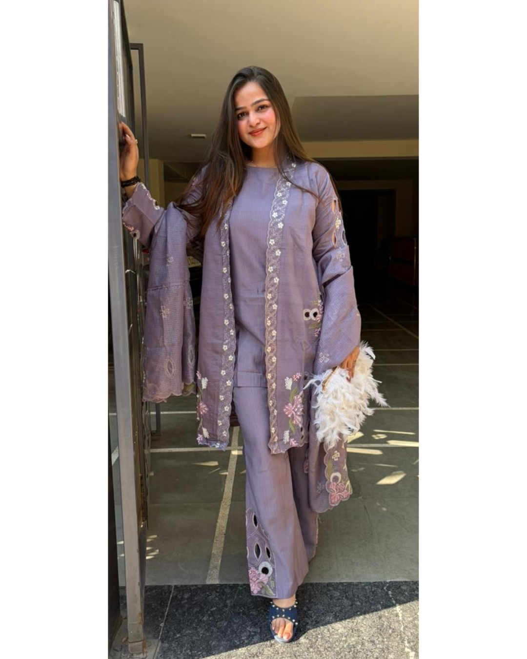 "hamza"-pakistani suit