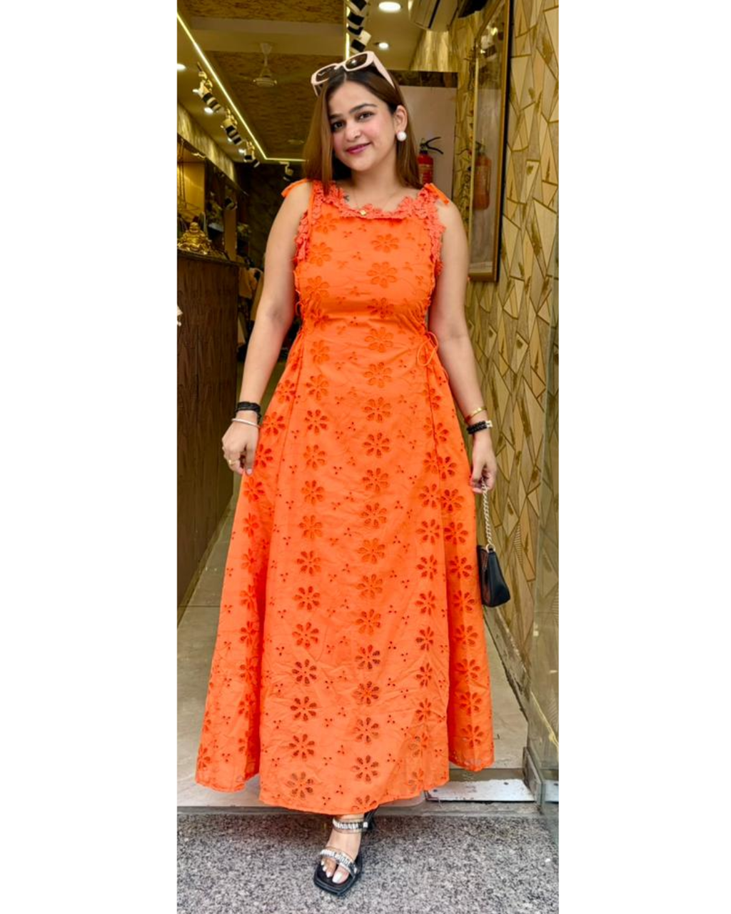 DAISY-FLARE DRESS