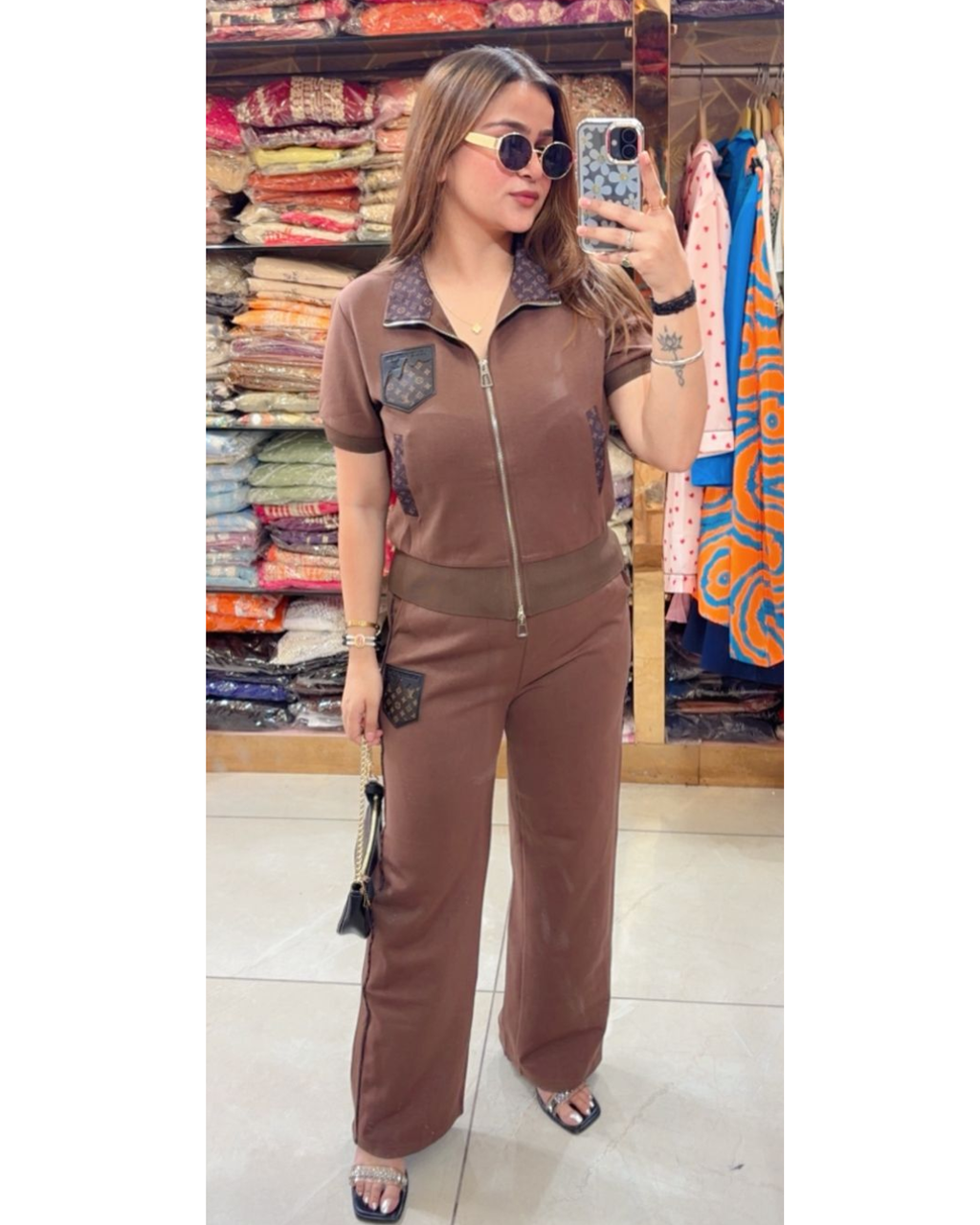 KIRO-TRACKSUIT