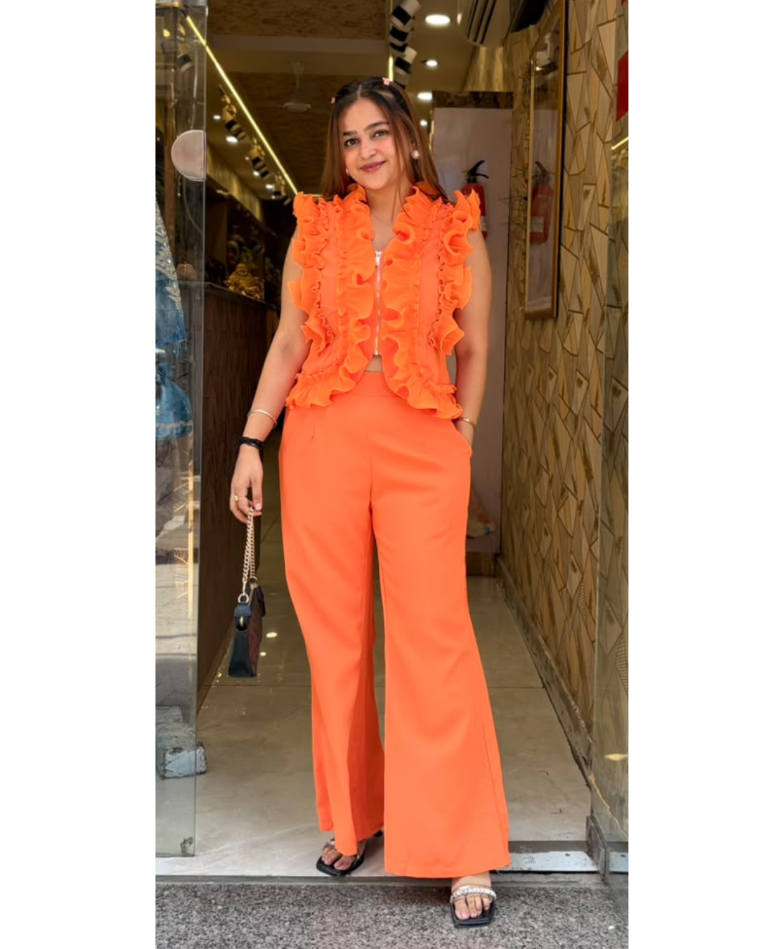 DIVA-RUFFLE CORDS