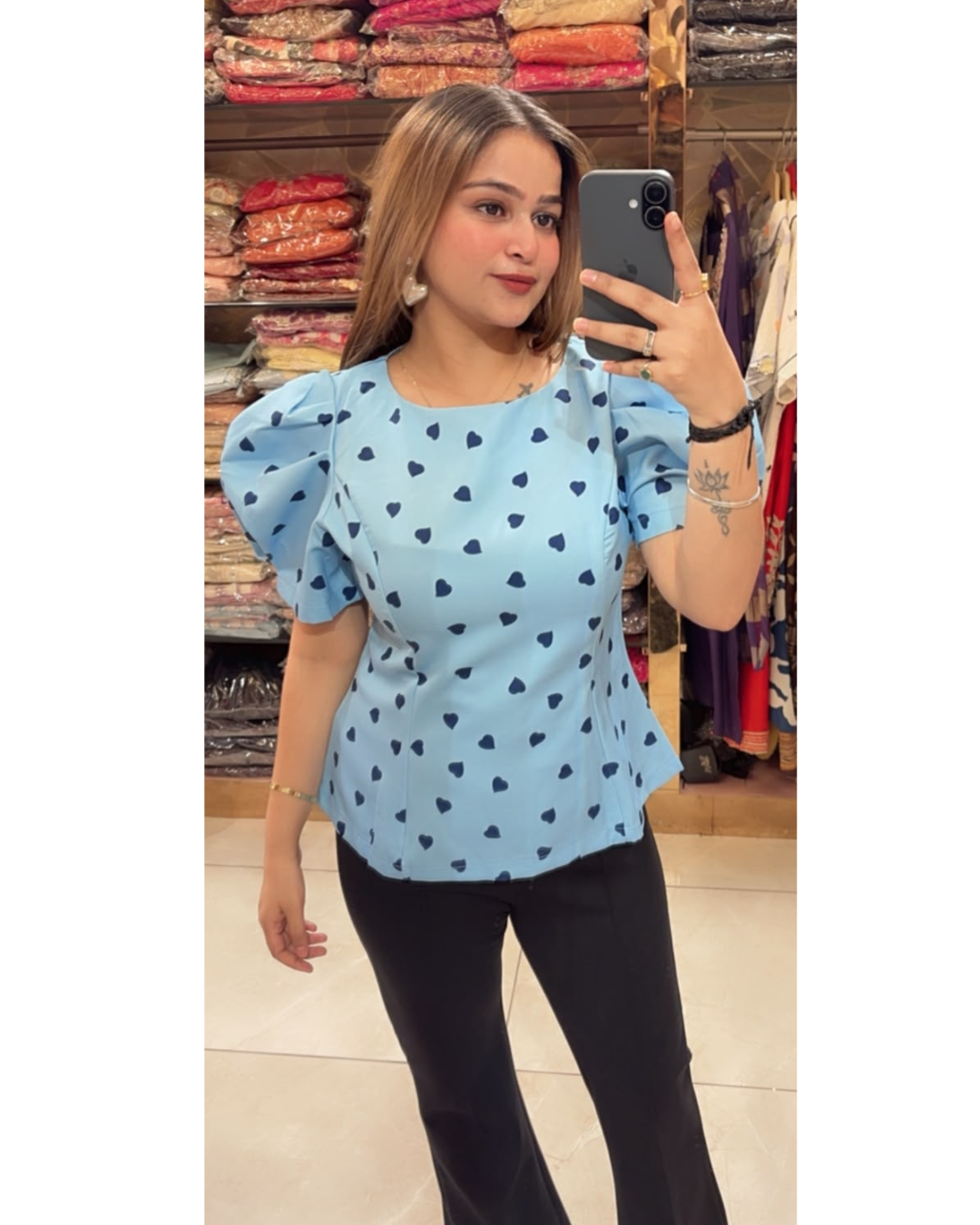 SONA-PUFF HEART TOP