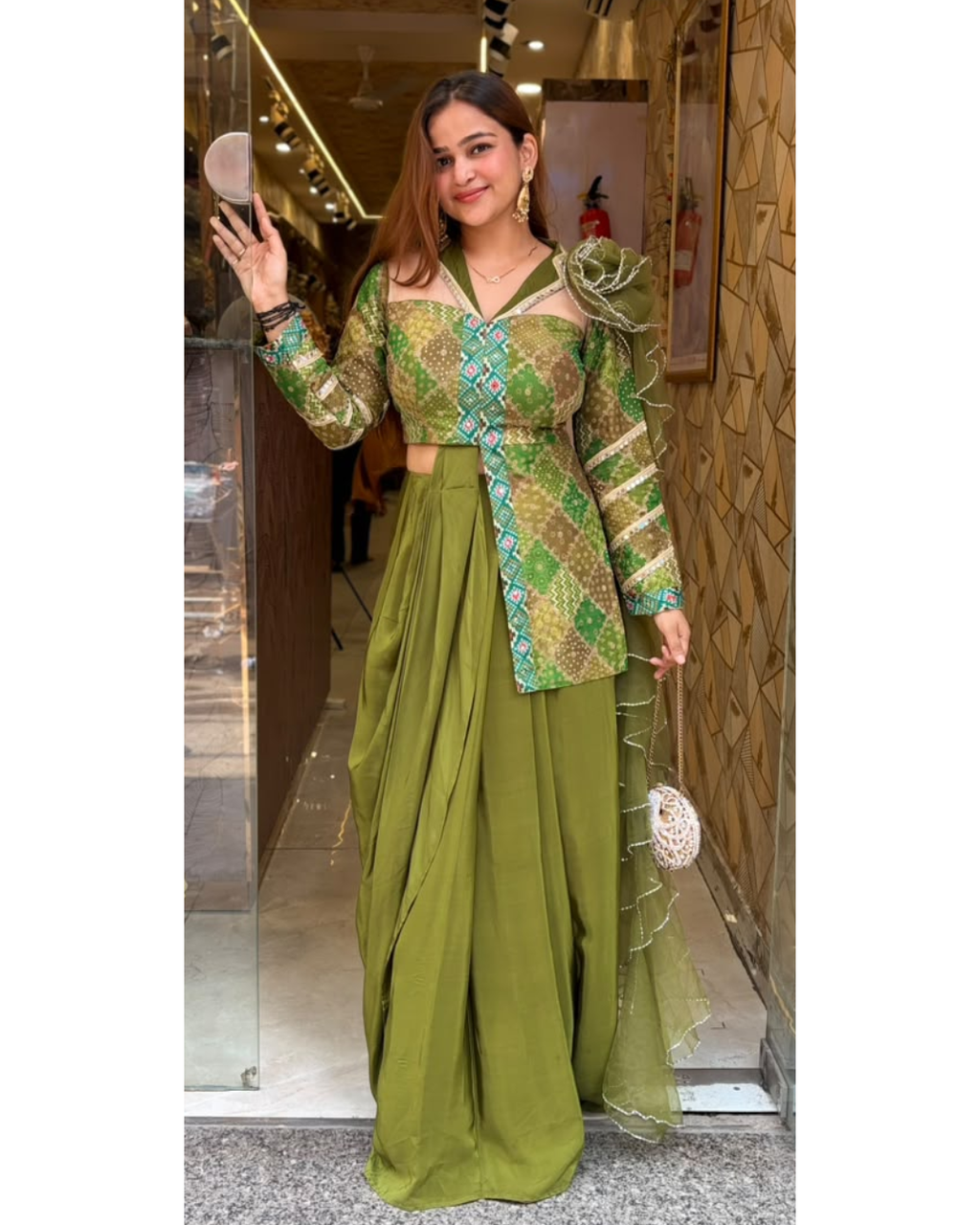 MEERA-DRAPE SET