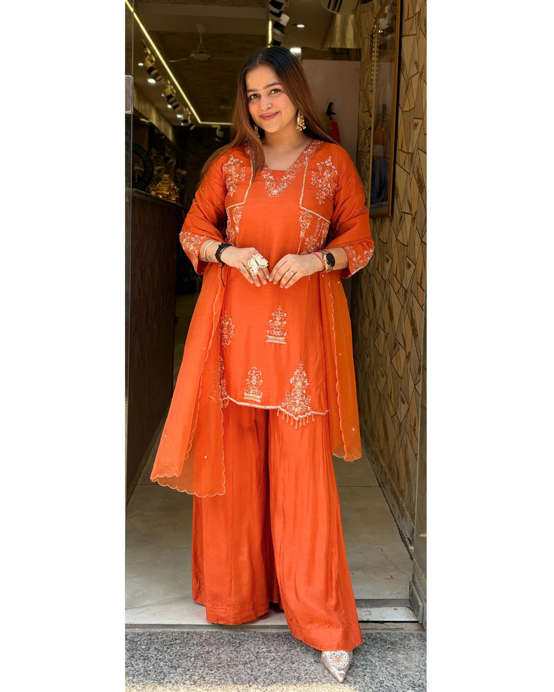 NEERU-PLAZO SET