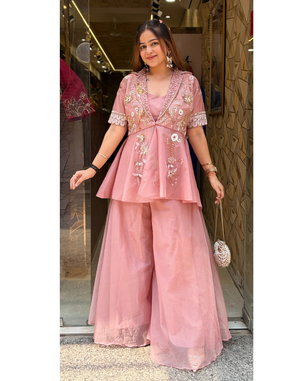 NOORIE-INDOWESTERN