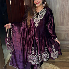 "TAMANNA" TULIP SET WITH POTLI