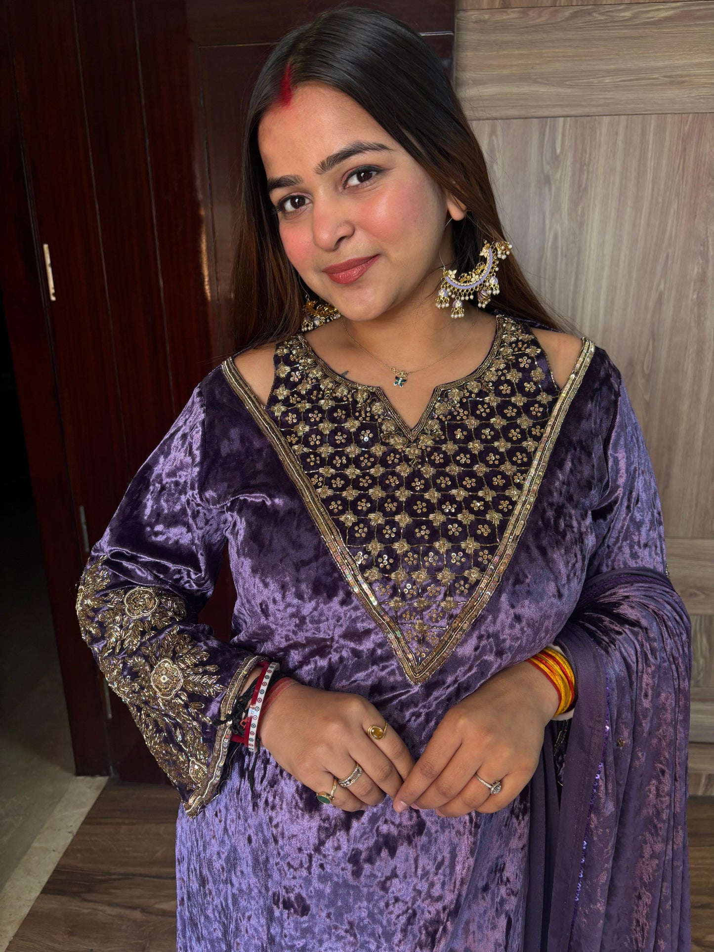 "SUKHMANI" 3 PIECE VELVET SUIT