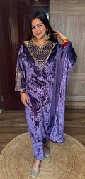 "SUKHMANI" 3 PIECE VELVET SUIT