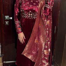 "MEHRA" Velvet Suit