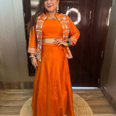 JACQI SKIRT SET