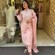 Rosia Suit